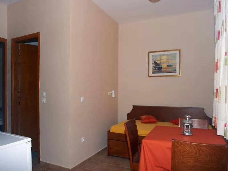 Aggelina'S Apartments Kefalonia Island Xi Beach